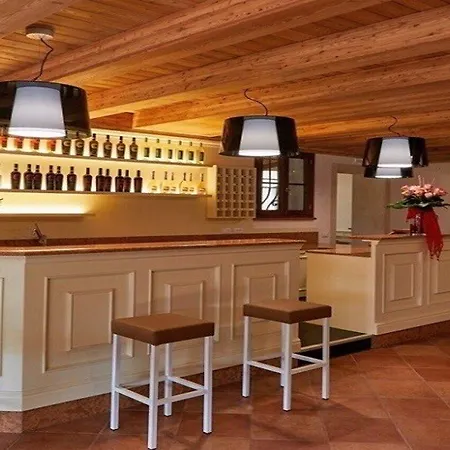 מלון Borgo Romantico Relais קאבאיון ורונסה