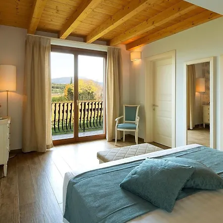 Borgo Romantico Relais Hotel
