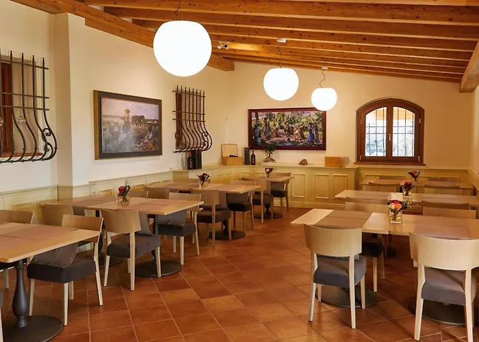 Borgo Romantico Relais Hotel Cavaion Veronese