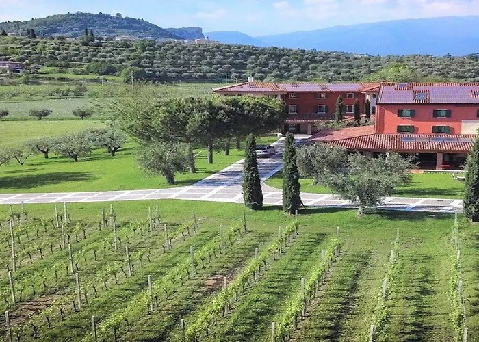 Borgo Romantico Relais Hotel Cavaion Veronese