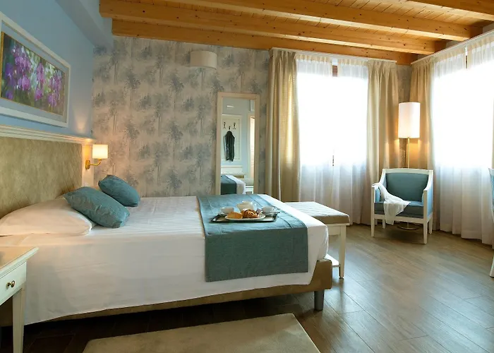 Borgo Romantico Relais Hotel