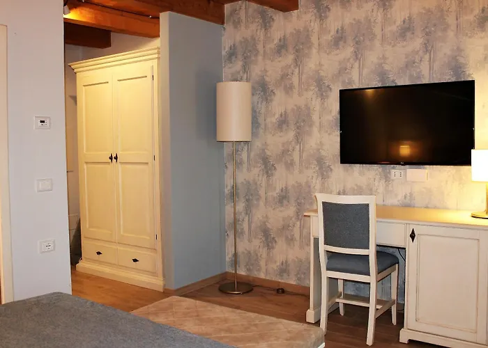 Borgo Romantico Relais Hotel 3*