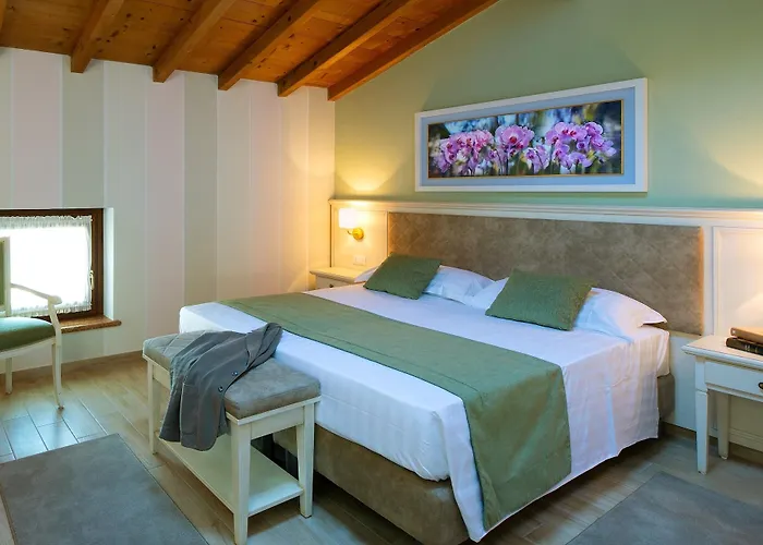 Borgo Romantico Relais Hotel