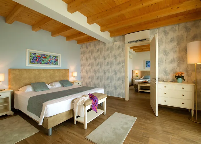 Borgo Romantico Relais Hotel
