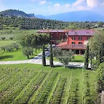 Borgo Romantico Relais Hotel 3*
