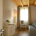 Borgo Romantico Relais Hotel 3*