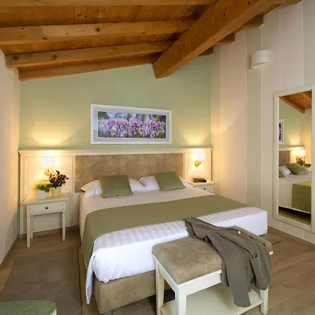 Borgo Romantico Relais カヴァイオーン・ヴェロネーゼ