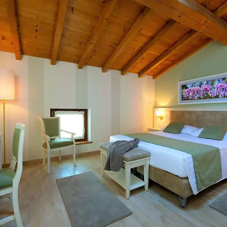 ホテル Borgo Romantico Relais カヴァイオーン・ヴェロネーゼ