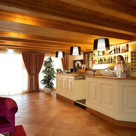 ホテル Borgo Romantico Relais カヴァイオーン・ヴェロネーゼ