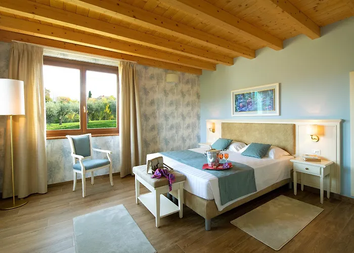 Borgo Romantico Relais 호텔
